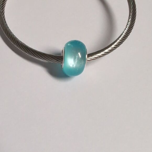 Blue Charm for Pandora Style Bracelet - Picture 1 of 4